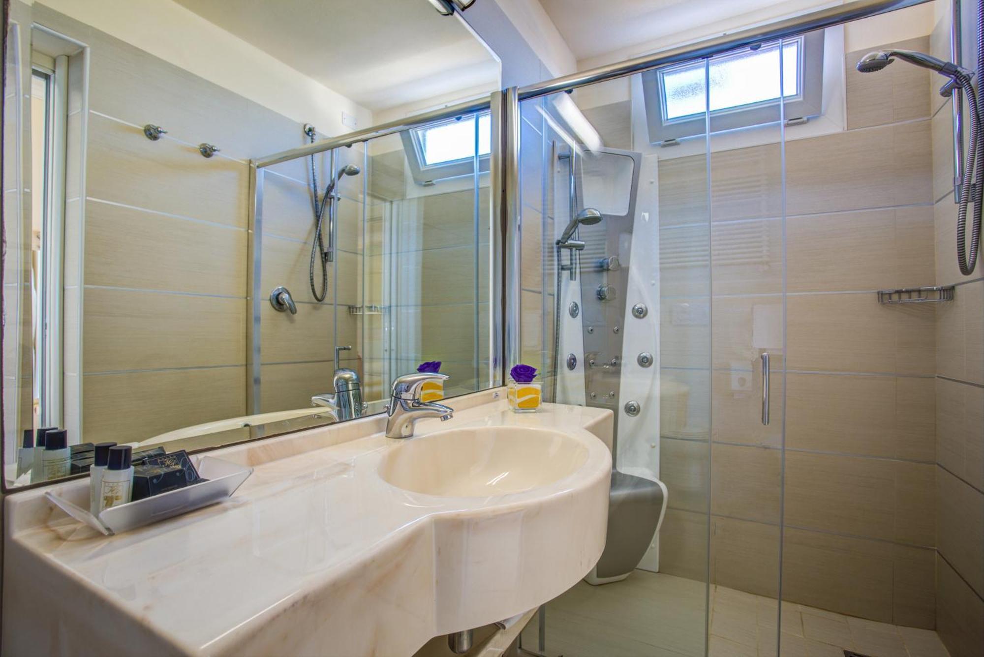 Hotel Caesar Paladium Rimini Cameră foto